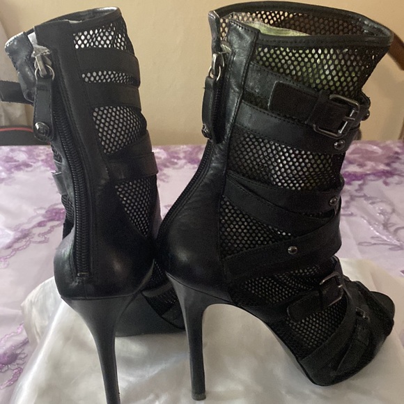 Guess botties - Picture 2 of 10